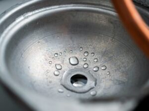 skropliny z pompy ciepła  